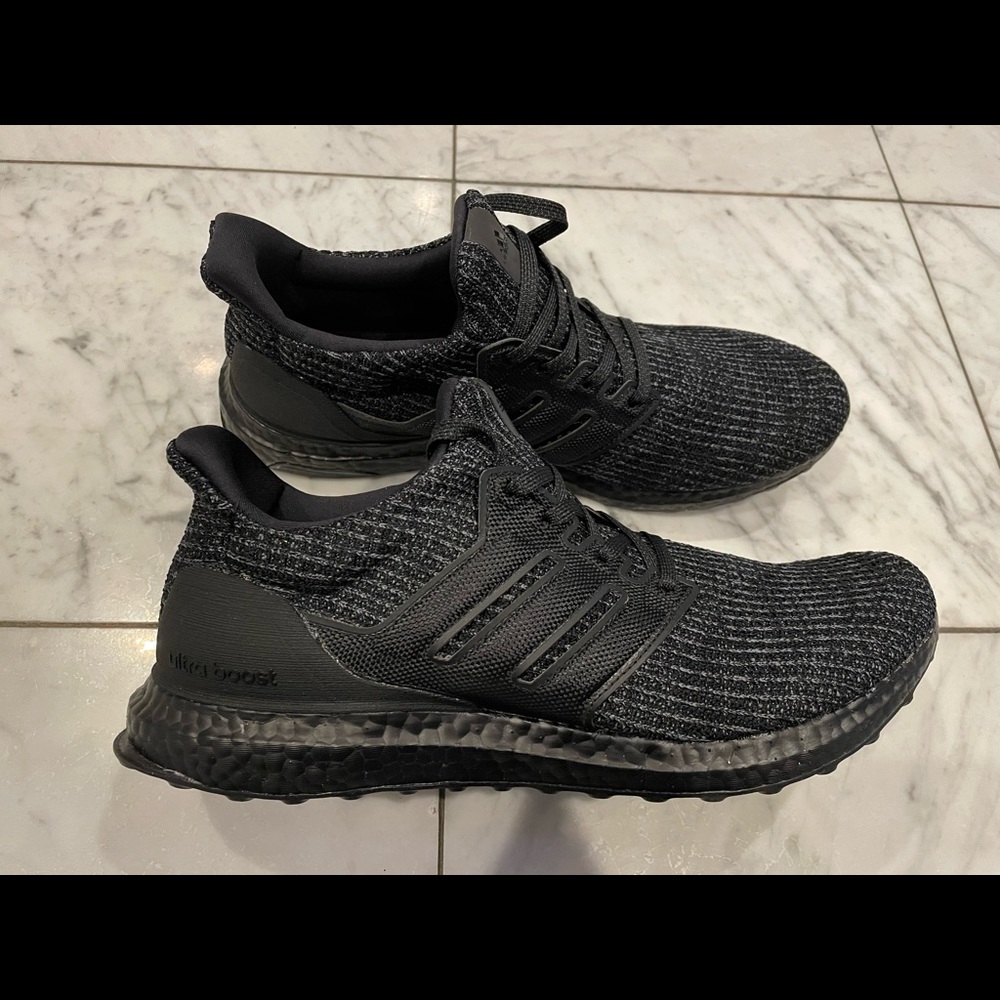 Adidas Ultraboost 4.0 DNA Mens Running Sneaker Size 11